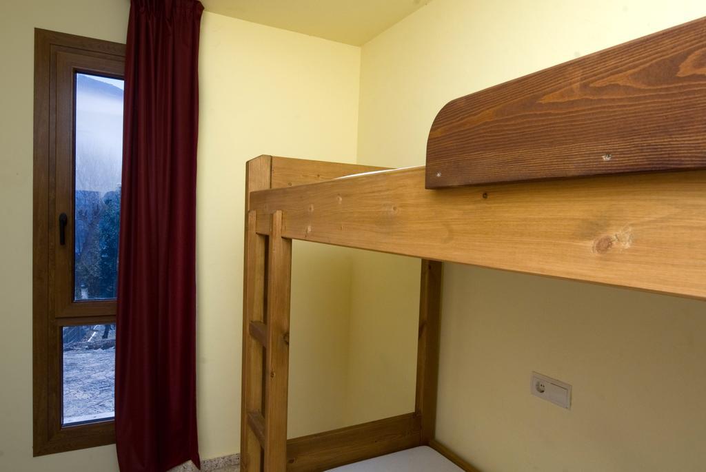 Alberg Escola de Piragüisme de Sort Zimmer foto